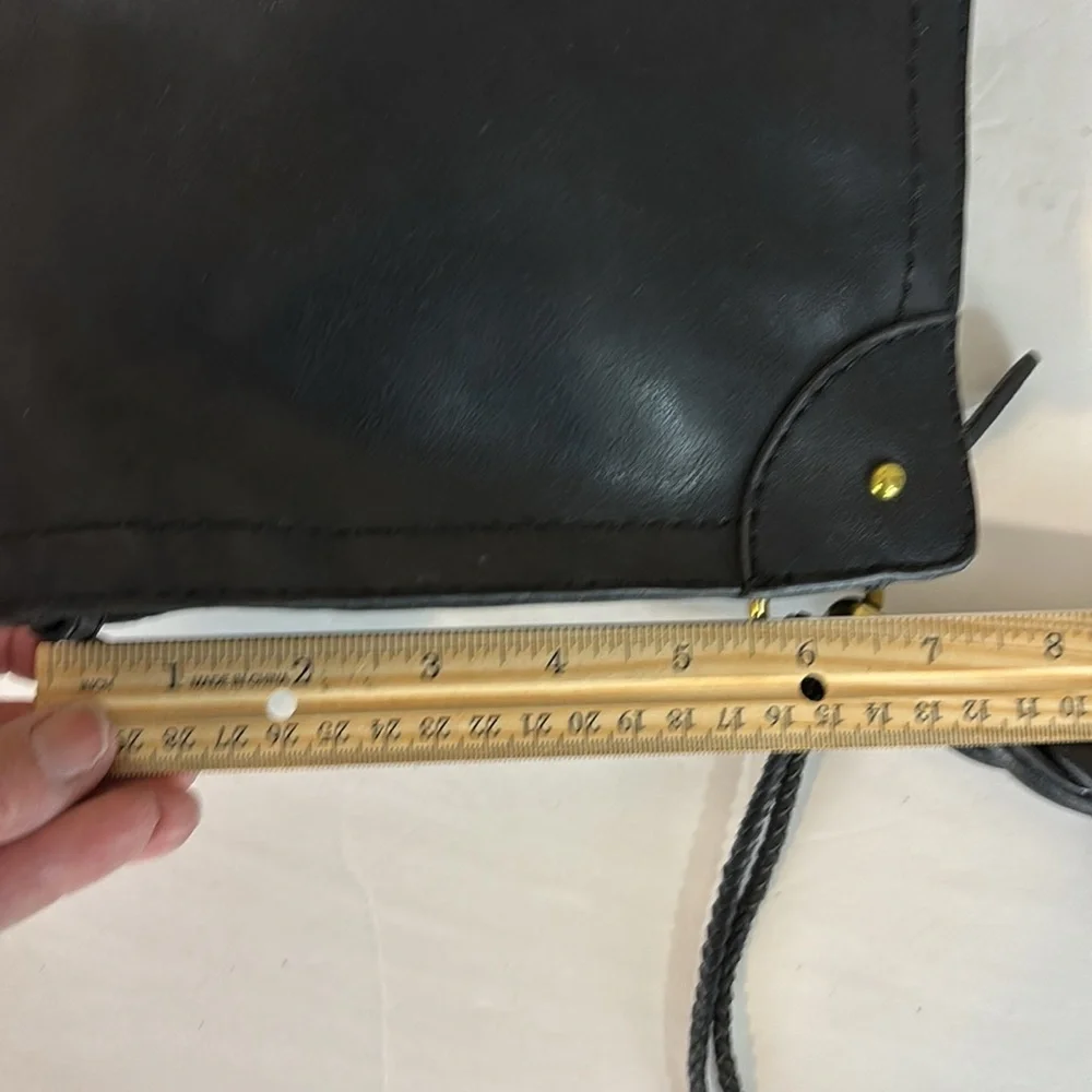 Madison Studios Vegan Leather Black Purse Handbag with Twisted Handle